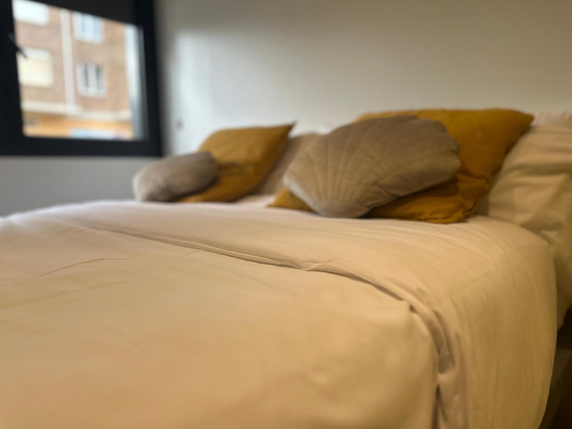 סן ויסנטה דה לה ברקרה Apartamentos Surfing San Vicente II מראה חיצוני תמונה